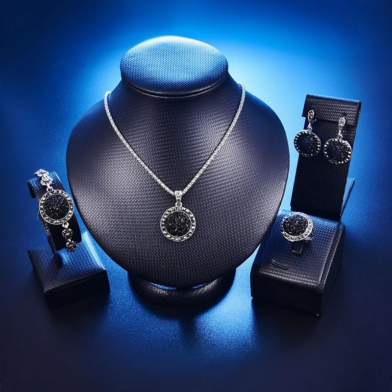 Женский ювелирный комплект из колье серёг кольца и браслета|set necklace|wedding jewelry setsset