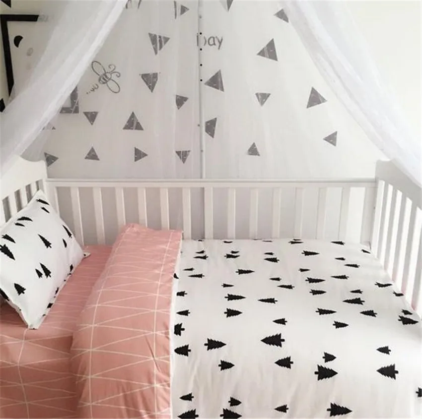 Комплект постельного белья из 3 предметов хлопковый мягкий пастырский с принтом