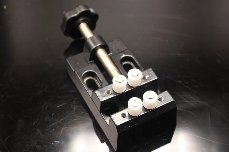 8 отверстий высокое качество алюминия мини скамейке тиски Улучшенная зажим вице