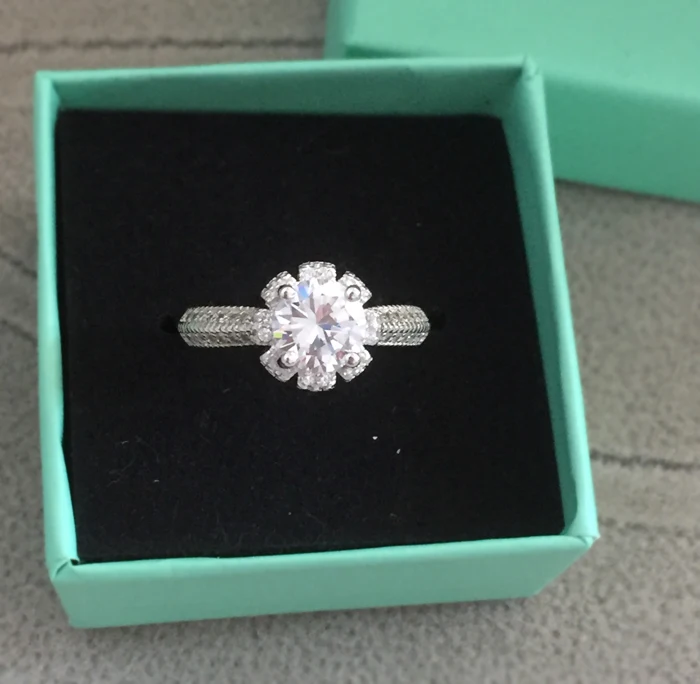 Romantic Queen Caroline Engagement Ring Solid 925 Sterling Silver Jewelry 2 Carat CZ Diamant Wedding Rings for Women ZR200 | Украшения и