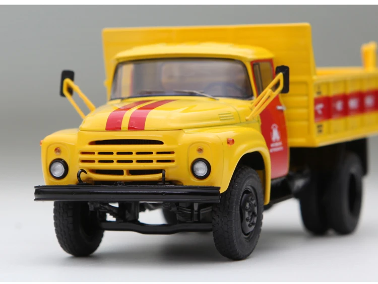 Out Of Print New Die Cast Metal 1/43 Yellow Russian Soviet Truck Desktop Display Collection Model Toys For Children