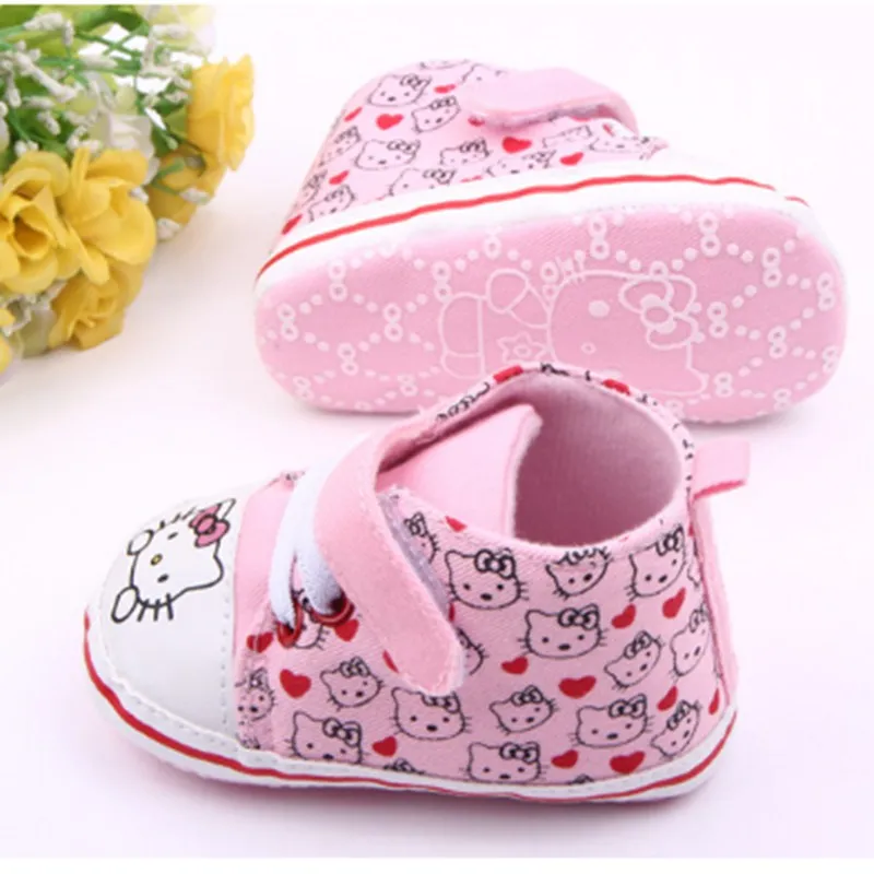 Детская обувь Hello Kitty для девочек брендовая повседневная маленьких принцесс с