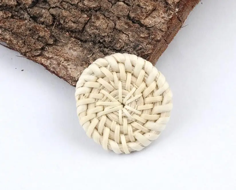 4cm round cake Новинка, ручная работа, деревянное соломенное плетение, Ротанговые серьги геометрической формы, детали для сережек, сделай сам, лоза, коса, серьги, фурнитура, подобрать форму y1226 - Цвет: 4cm round cake