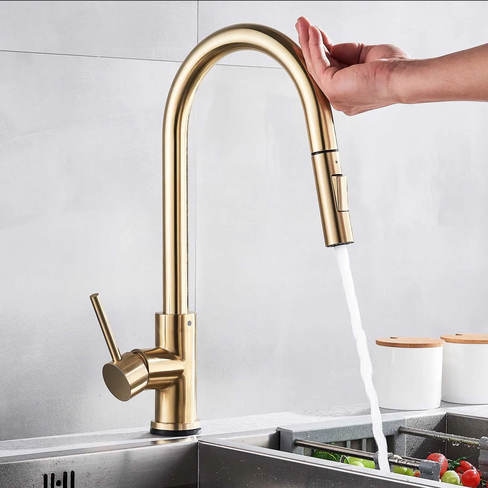 Brushed Gold A POIQIHY матовый золотой сенсорный кухонный кран выдвижной на бортике с датчиком вращения на 360 градусов, смеситель для холодной и горячей воды, аккумулятор - Цвет: Brushed Gold A