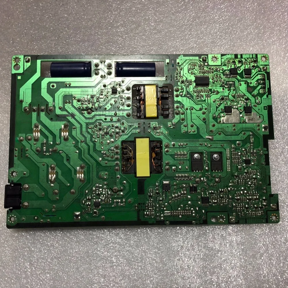 PD32B1E_CSM BN44-00517C PSLF790D04C пятно