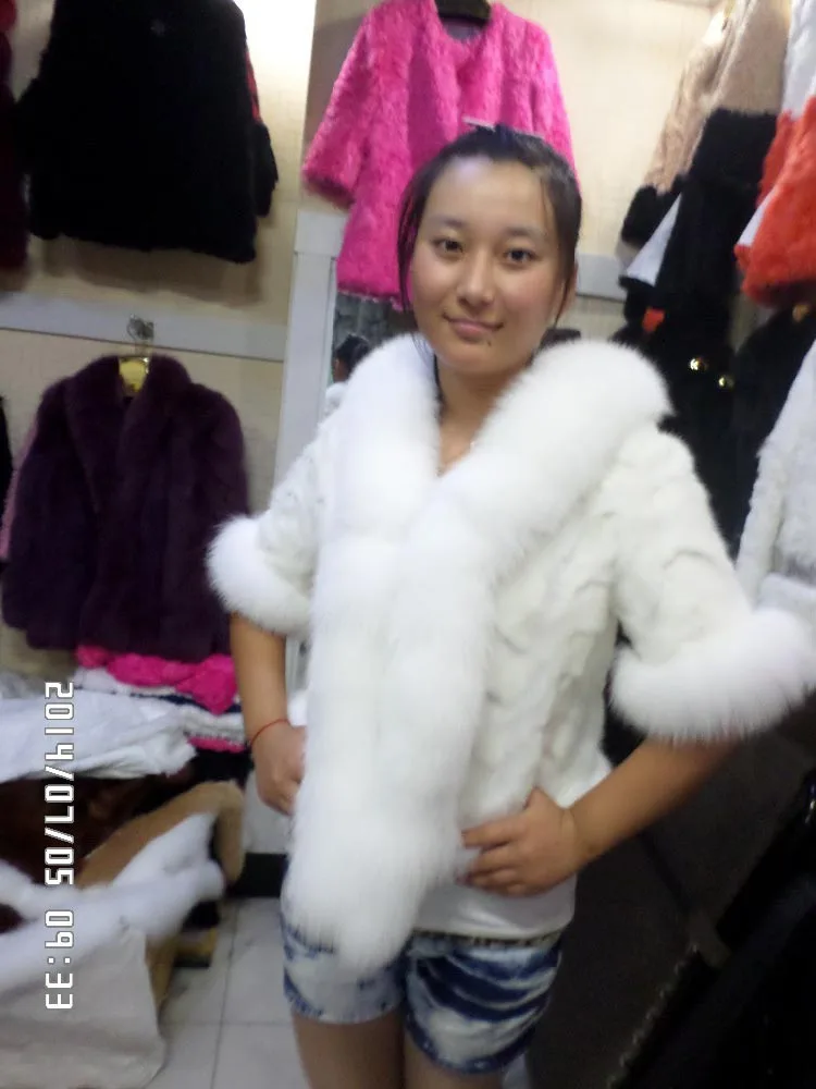 

Linhaoshengyue 2014 Minks Fox Cape Fur Coat