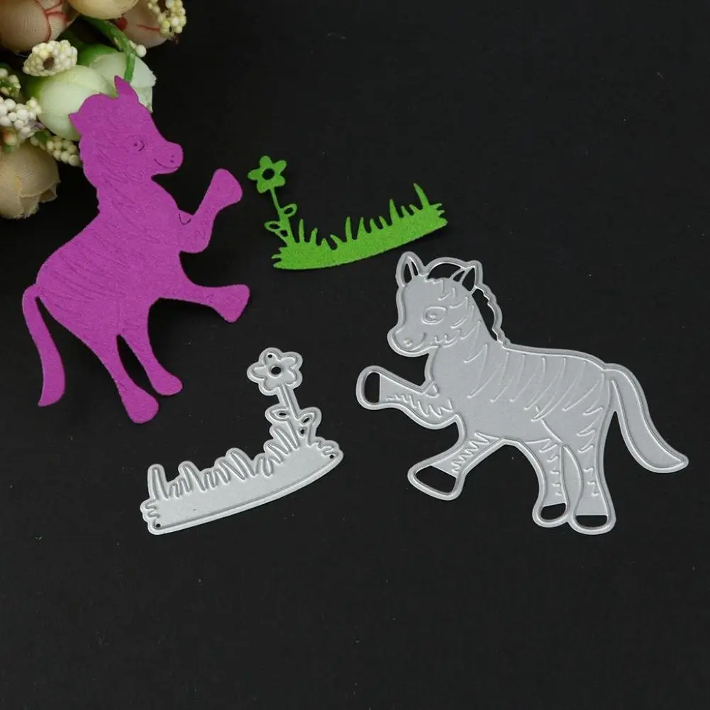 Перфорации шаблон Pro Трафареты тиснения Скрапбукинг резки умирает (лошадь