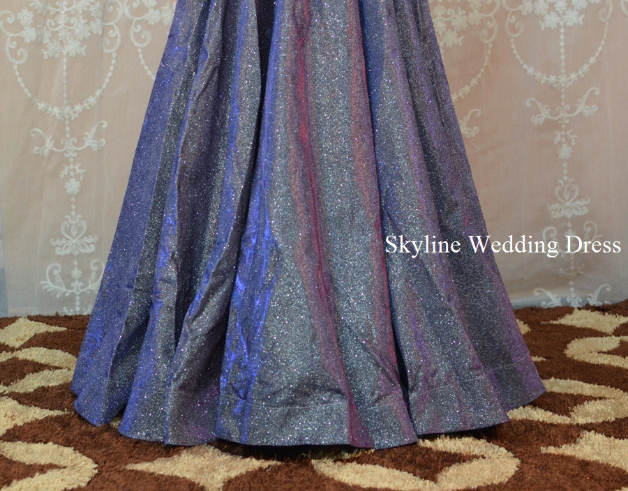 Длинное вечернее платье с круглым вырезом лиф бусинами и открытой