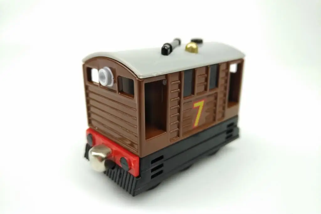 Toby 1: 64 Diecast Vihcle Railway Trian Toy набор моделей совместимых с tomass Brio Kids Toys для детей. |