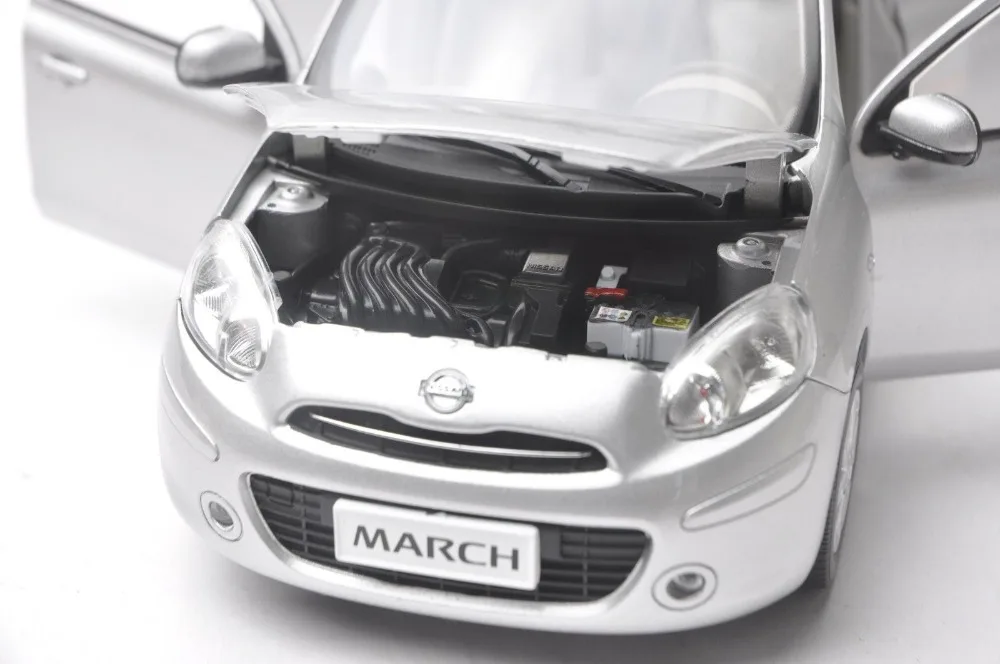 1:18 литая под давлением модель для Nissan March Micra серебро Minicar сплав игрушка автомобиль миниатюрная коллекция подарки