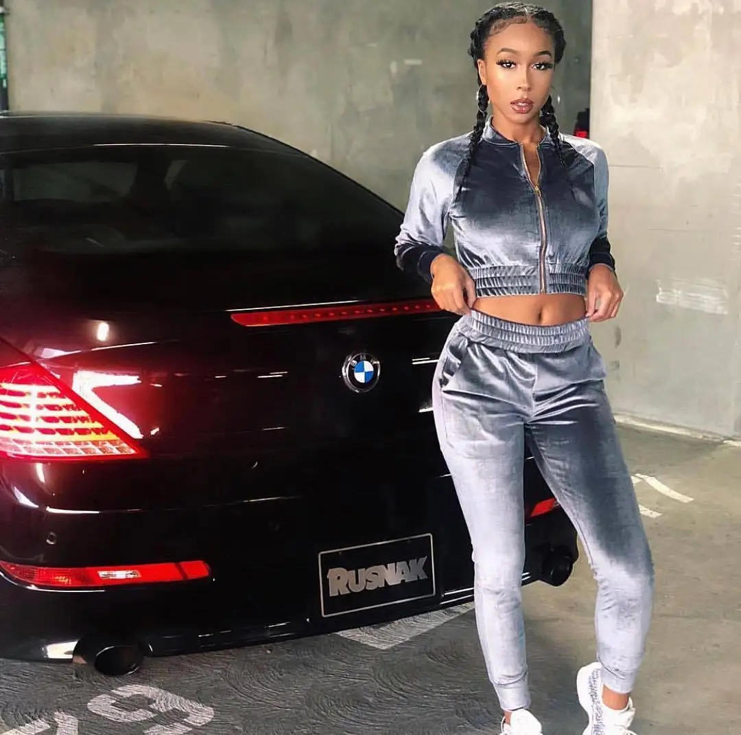 Женский комплект из 2 предметов однотонный укороченный топ с эластичным поясом и