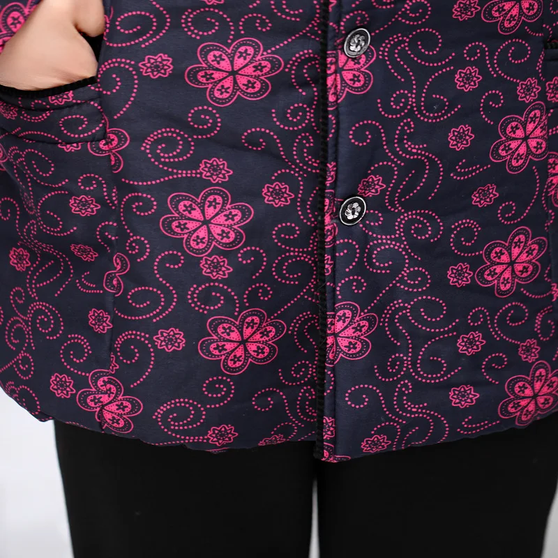 Winter jacket women's middle-aged cotton women's printing large size plus velvet women's cotton clothing new style 2018