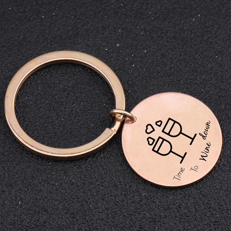 Гравировкой время для вина вниз Нержавеющая сталь брелок влюбленных пар Обувь