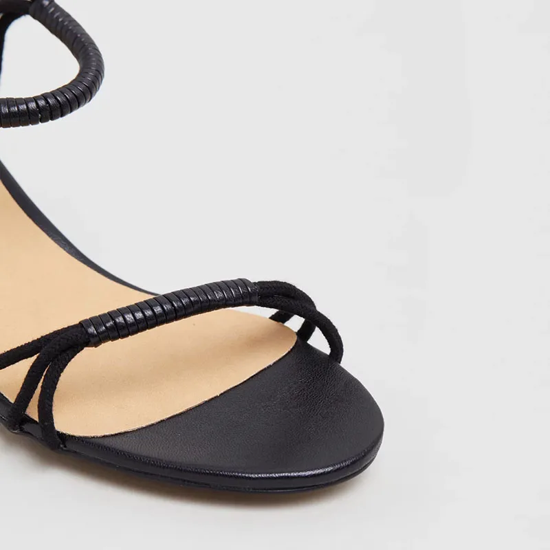 Harga Black Flock Sandal Bertali Kasual Untuk Wanita 2021 Sepatu Tali Pergelangan Kaki Wanita Hak Tinggi Santai Pesta Kantor Wanita