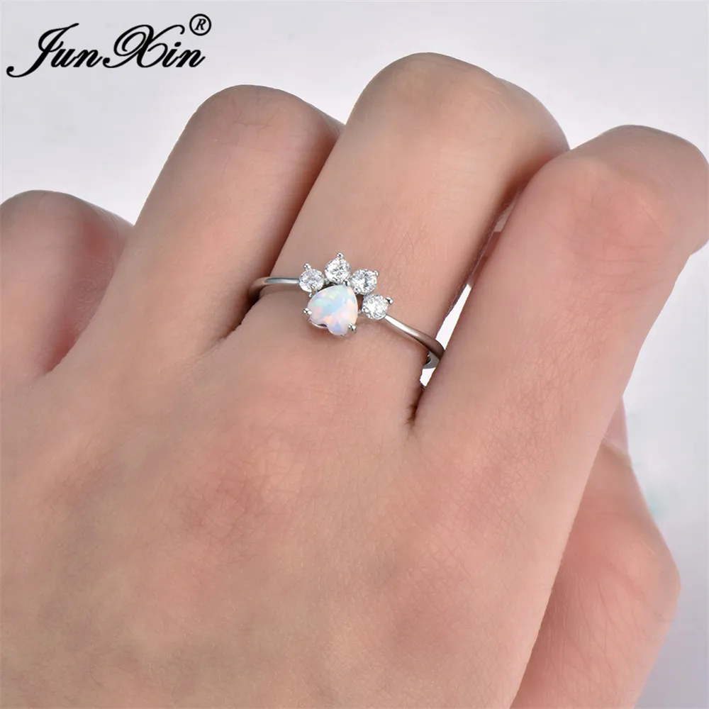 

JUNXIN Boho Male Female White Opal Stone Ring Fashion Bear Paw Cat Claw Ring Promise Wedding Engagement Rings For Men And Women