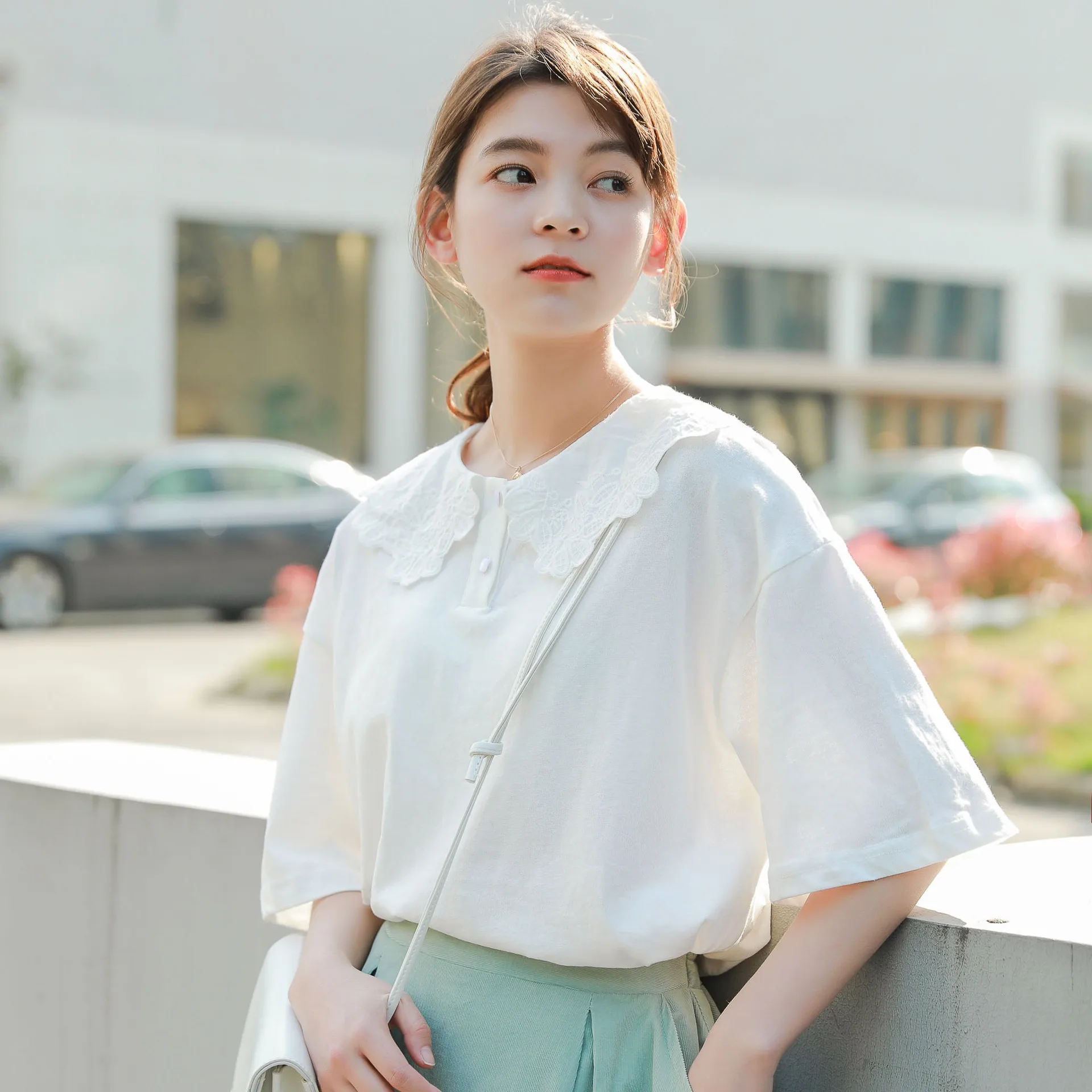 Summer New Korean Girl Shirt Peter Pan Collar College Style Women's Half Sleeve Blouse Loose Temperament Casual Shirt Tops H9172