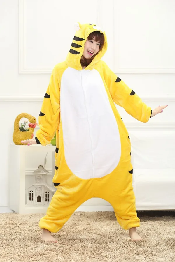 MC0854yellow tiger Унисекс пижамы с животными для взрослых Onesie Fire Dragon Bear ободок с ушками кошки, тигра коровы фланелевые Мультяшные милые теплые зимние пижамы для косплея - Цвет: MC0854yellow tiger