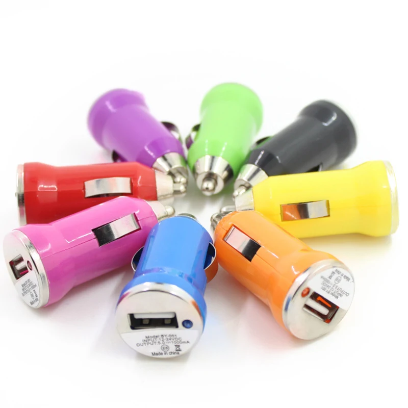 1 шт. мини многоцветное автомобильное зарядное устройство DC 12 В USB напряжение порт
