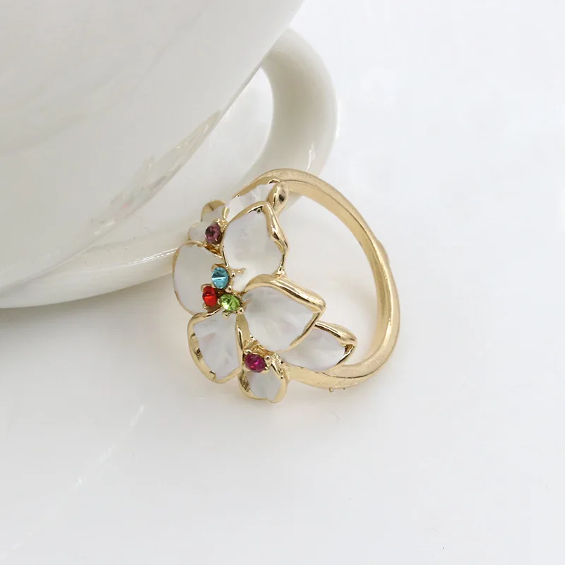 Кольца Стразы с кристаллами золотого цвета Женское кольцо цирконом ювелирные