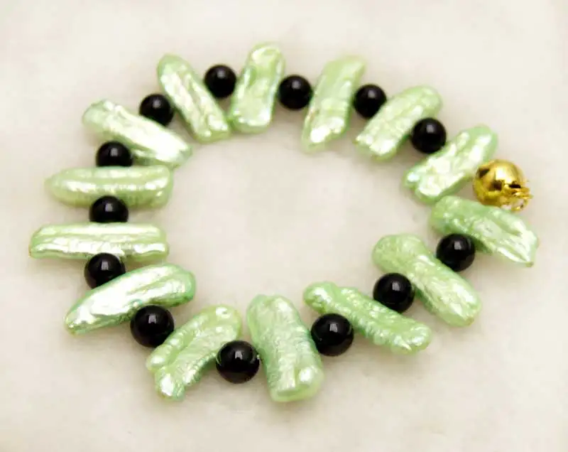 Qingmos Green Bracelet for Women &amp Natural 20-25mm Freshwater Biwa Pearl and 6mm Round Black beads 7.5''-bra372 Free Shipping |