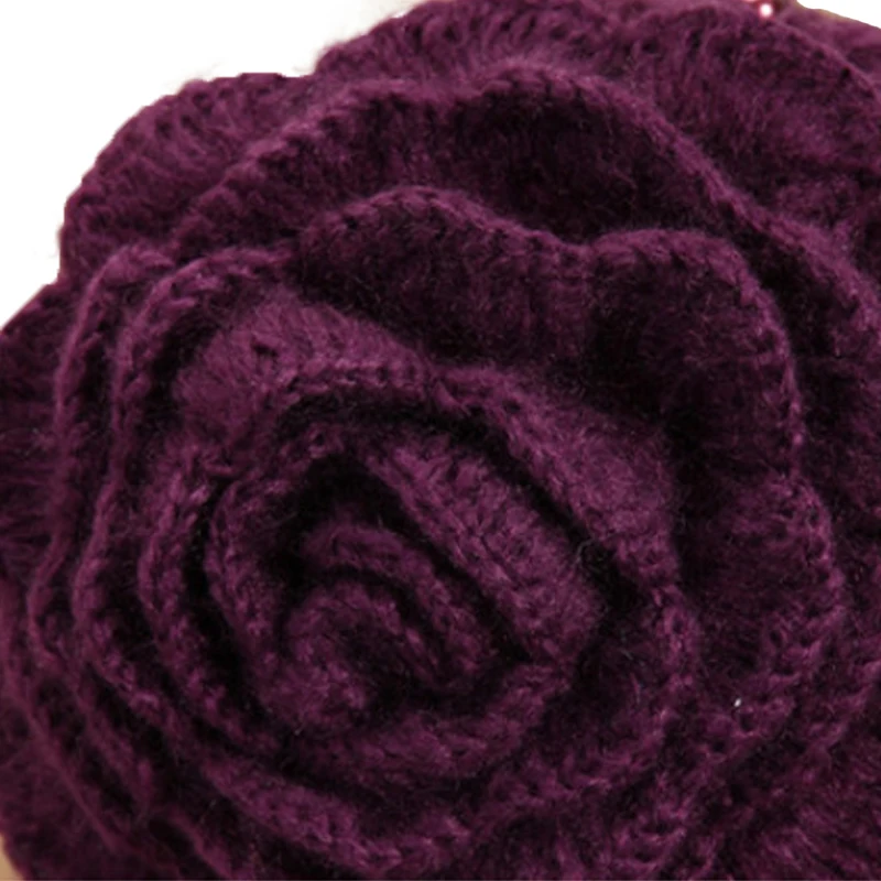 Женские вязаные шапки FS Элегантные с фиолетовыми цветами и бусинами на осень