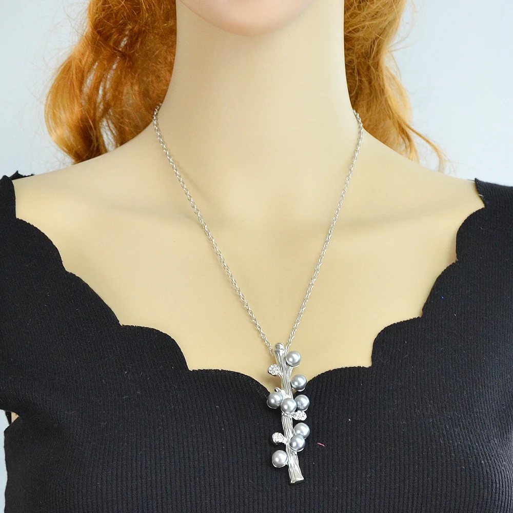 Украшение FANHUA серебристого цвета с длинной цепью, воротником, серыми и белыми подделочными жемчужинами и подвесками в виде узора ствола. Ожерелье для женщин.