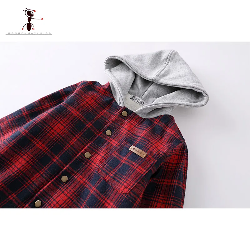 Фирменные осенние и зимние теплые плюшевые рубашки для мальчиков с вышитыми