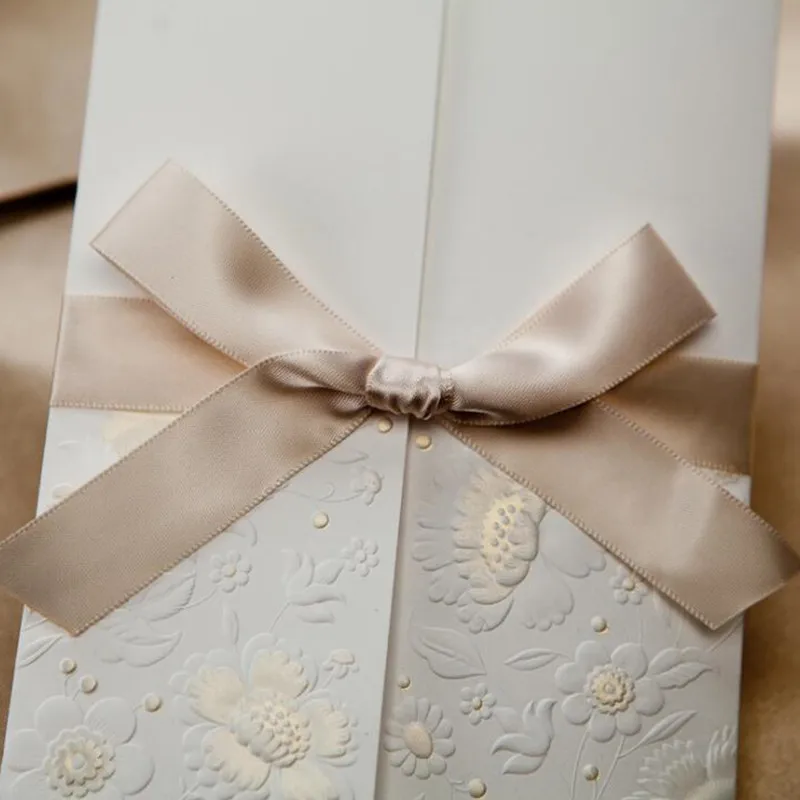 European Style Wedding Invitation Card Laser Cut 1Set (Wild Card+Blank Pages+White Envelope) Greeting Party Decor Supplies | Дом и сад