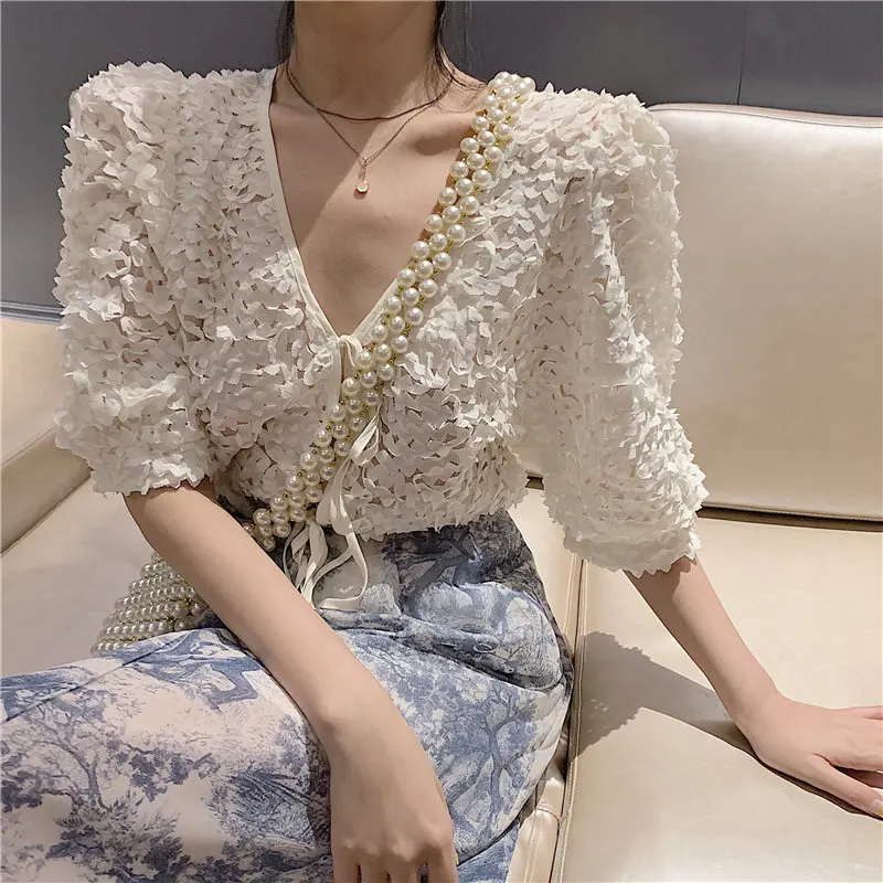 Hzirip New Simple Lace Short Sleeves Loose Sweet Solid Casual Female Cardigans Chiffon Basic Shirts |
