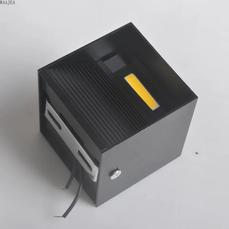 Акция! Современный настенный светильник Cube 10 Вт подсветка прикроватная тумбочка