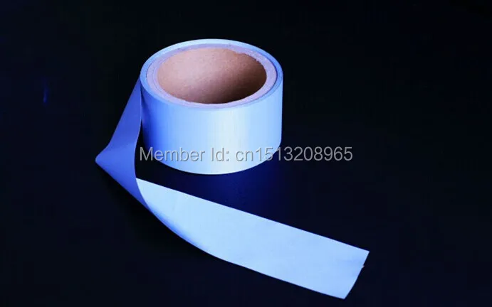 

TM9804:1cm width*50yards length .100% polyester (R>200 cd/lx.m2)class1 reflective sew fabric tape for clothes aincoat