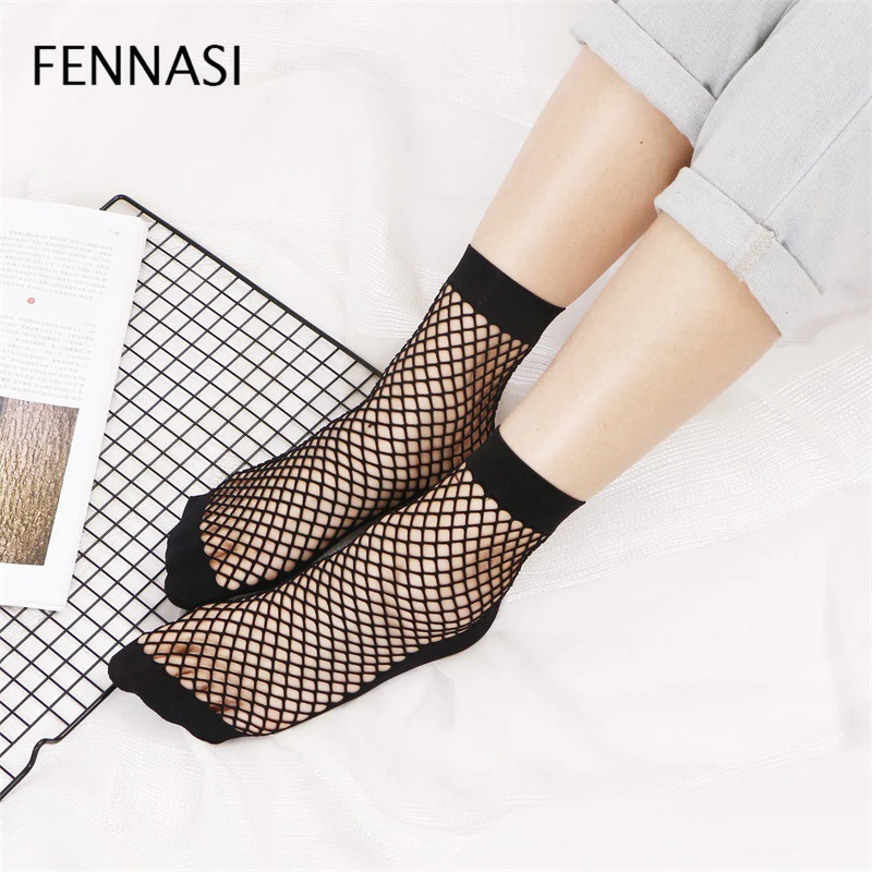 

FENNASI 1 Pairs Women Black Mesh Socks Women's Short Fishnet Socks Fashionable Nylon Kawaii Grid Socks Gothic Punk Style Socks