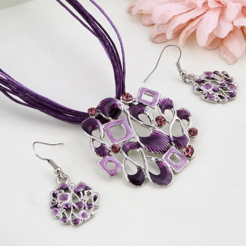 Комплект ювелирных изделий в форме ракушки ожерелье и серьги с эмалью