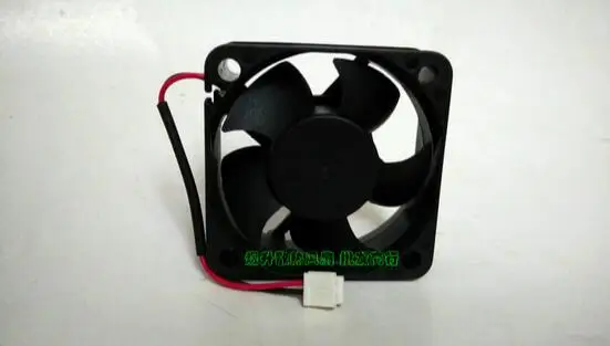 

Подлинный D50SH-12C DC12V 0.27A 50*50*20 5 см 2 провода Вентилятор охлаждения