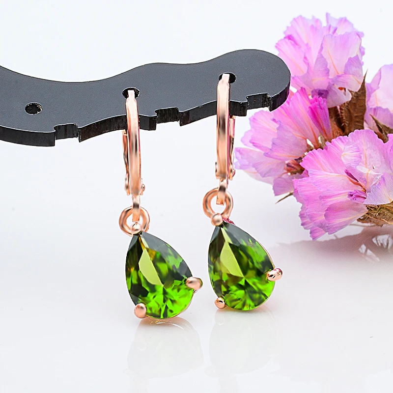 Серьги-подвески женские SHUANGR с кристаллами в форме капли воды на вешалке