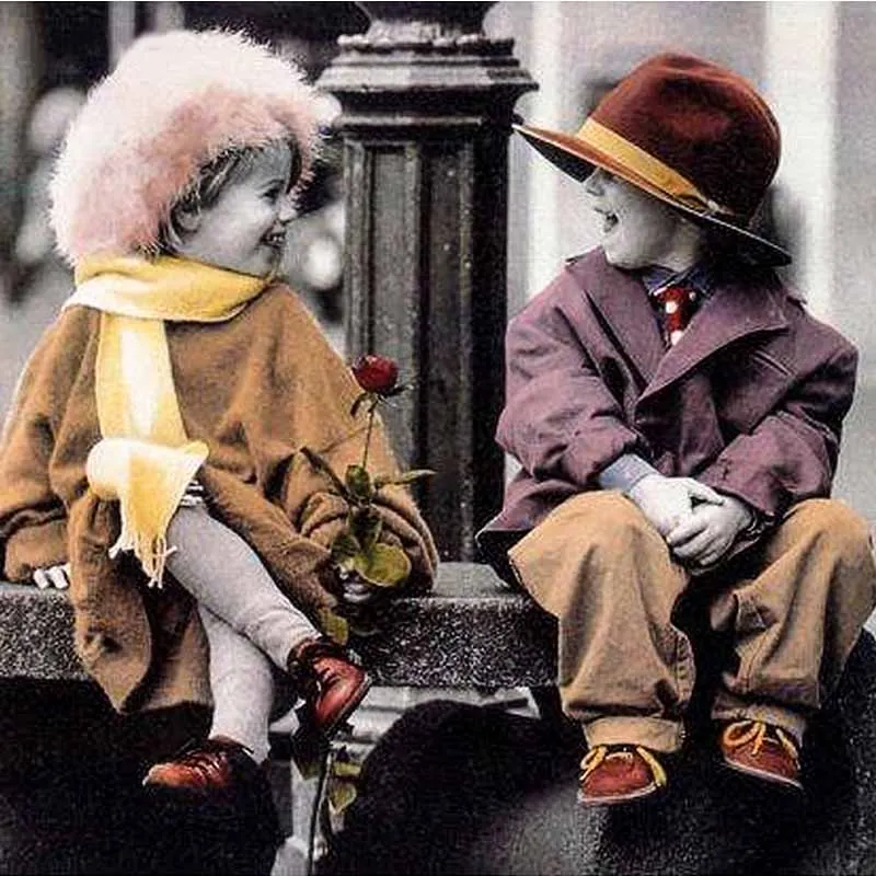 Декор для дома - 5D самостоятельная вышивка алмазами "Девочка и мальчик" - мозаичная вышивка крестиком - подарок с росписью бисером.