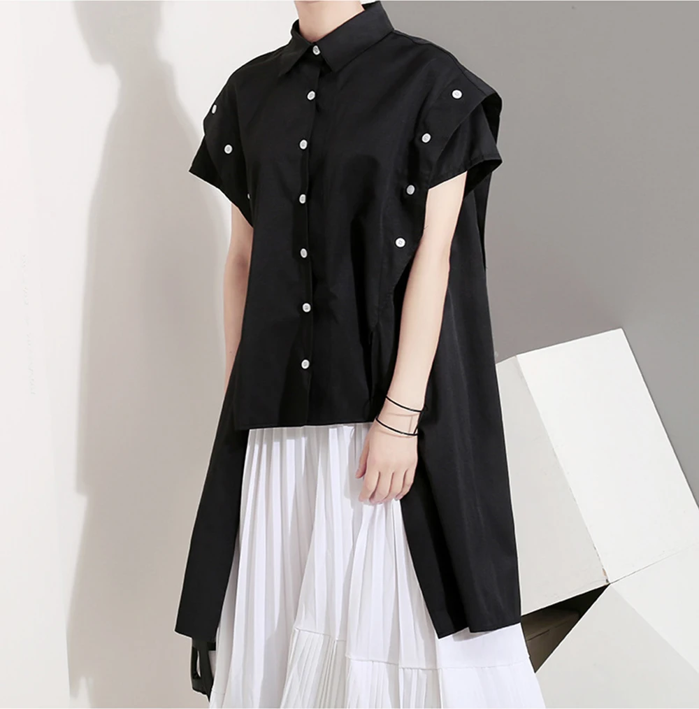 Spring and summer new style Women's sense of design Wild loose short-sleeved shirt Fashion temperament irregular top |