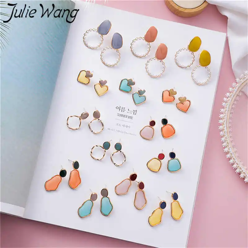 Julie Wang 1 пара акриловых шпильки геометрической формы серьги различной