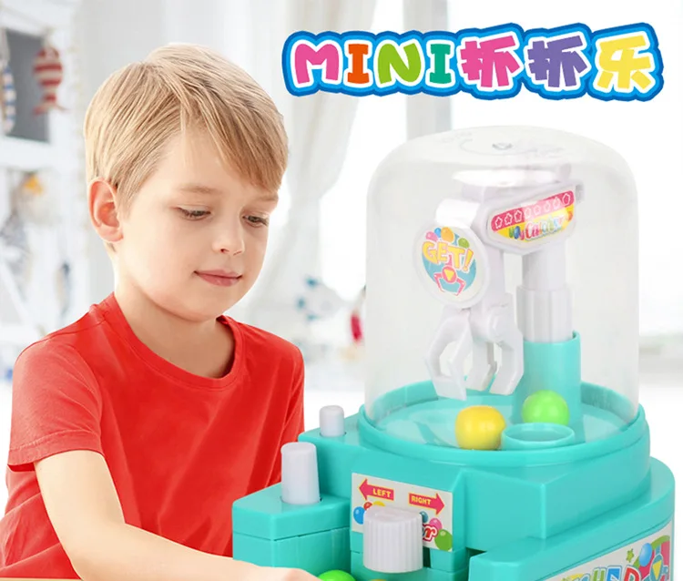 Мини захватывающая машина для конфет Gashapon ловля роботов твист конфеты действие вечерние сувениры подарки на день рождения персонализированные подарки
