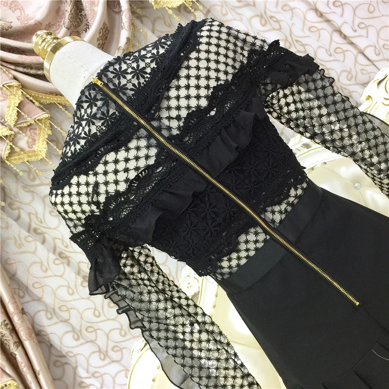 Женское однотонное кружевное цельнокроеное платье в стиле пэчворк с длинными