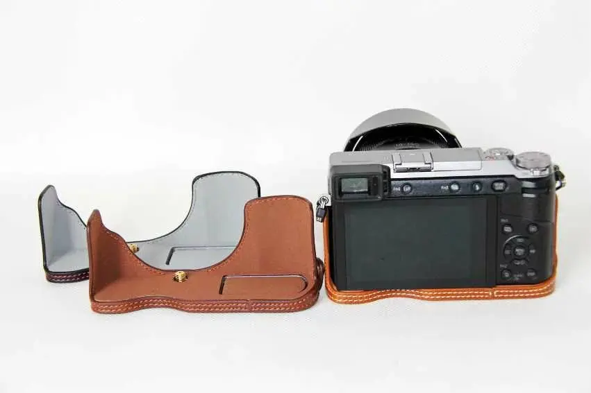 Чехол из искусственной кожи для камеры Panasonic Lumix защитный полукорпус нижней