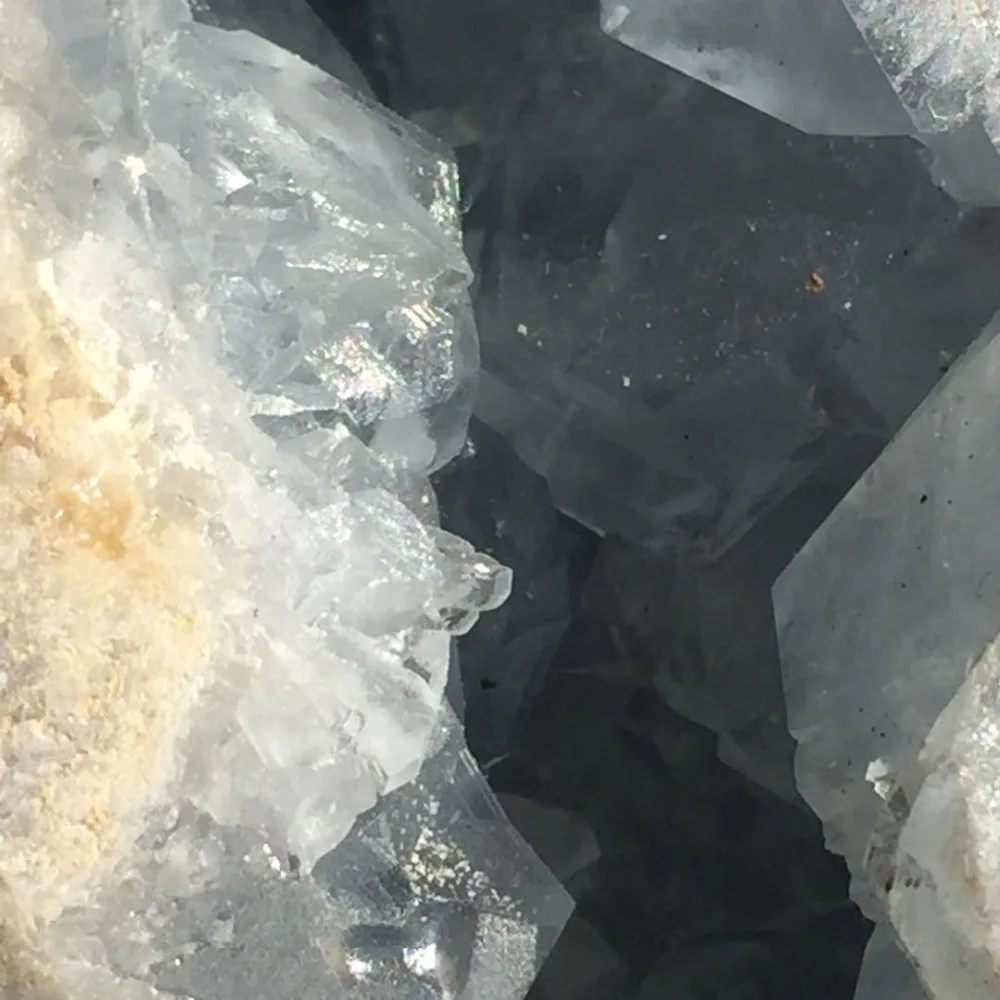 5.5lbs Celestite Geode Heart Chunky Natural Crystal Cluster from Madagascar Druzy Light Blue | Дом и сад