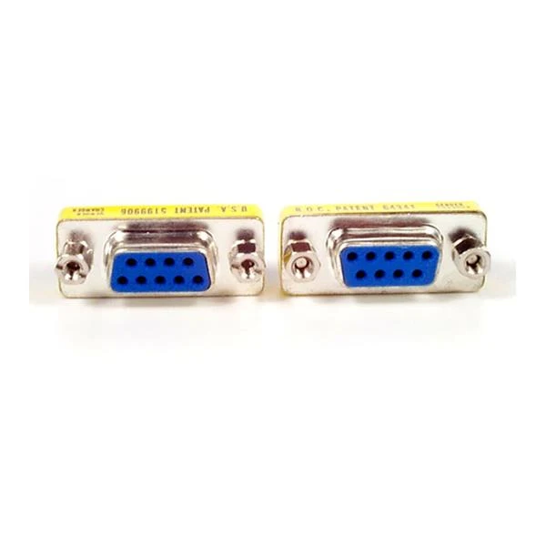 StarTech.com Slimline DB9 Серийный пол чейнджер F/F Женский/женский|Кабели передачи данных| |