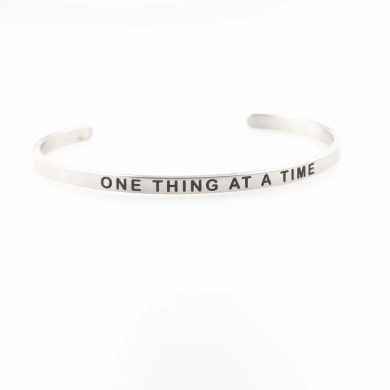 Горячие одна вещь одновременно браслеты из нержавеющей стали с черными