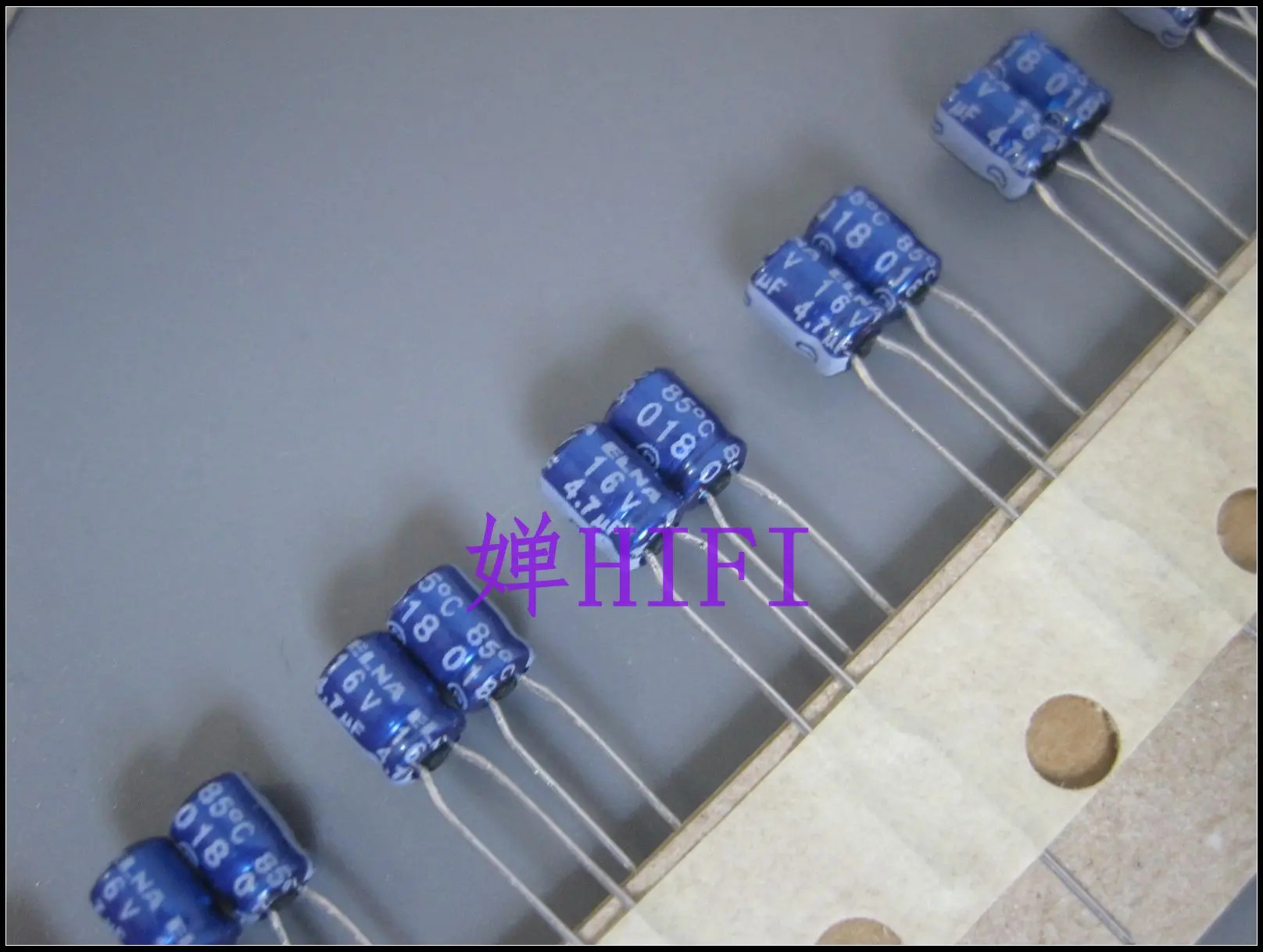 2020 hot sale 20PCS/50PCS Imported ELNA original blue robe electrolytic capacitor 16v4.7uf 4x5 free shipping