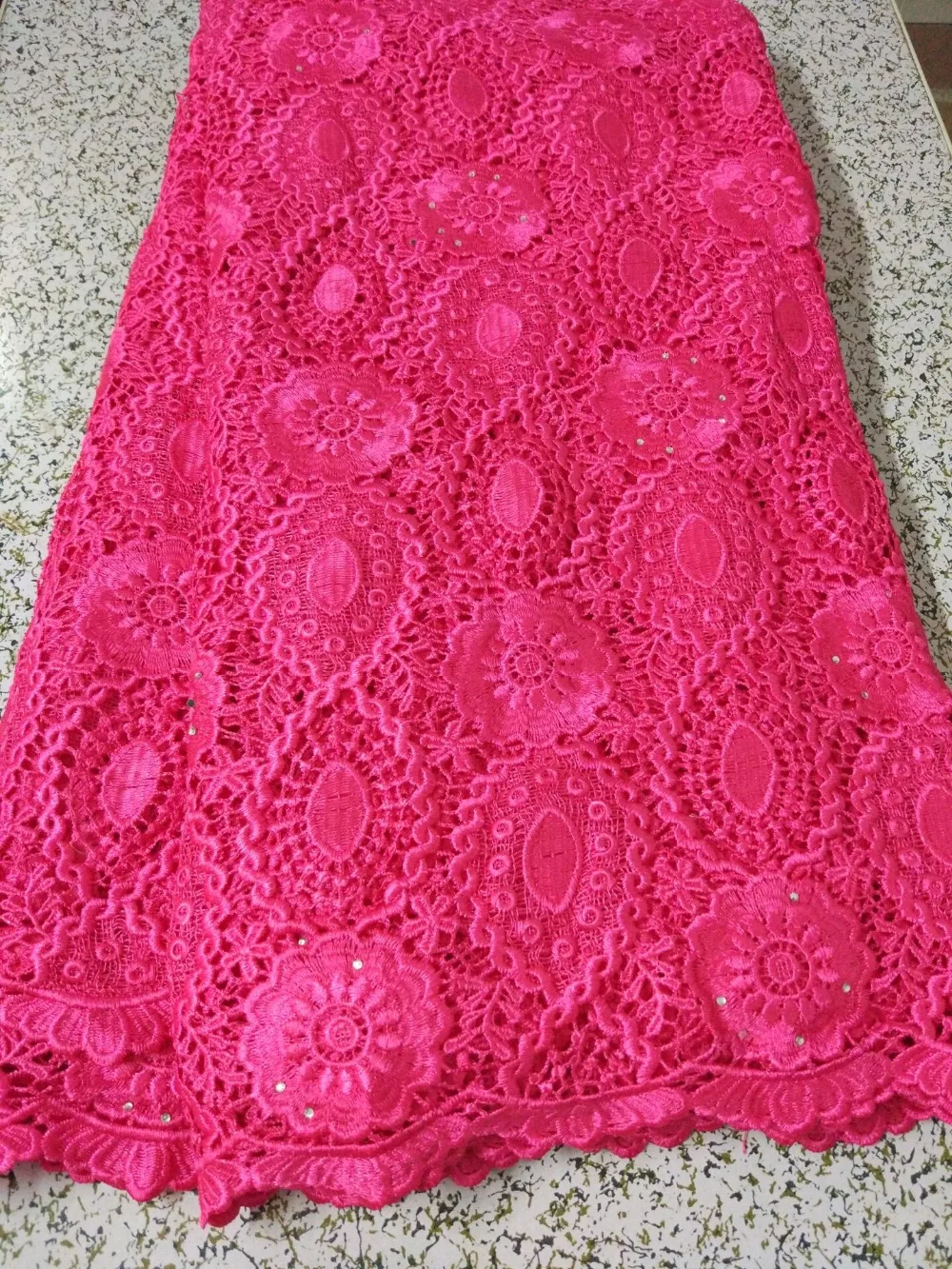 5Yards/pc Gorgeous fuchsia african water soluble lace embroidery with rhinestone french guipure for dressing LE18 | Дом и сад
