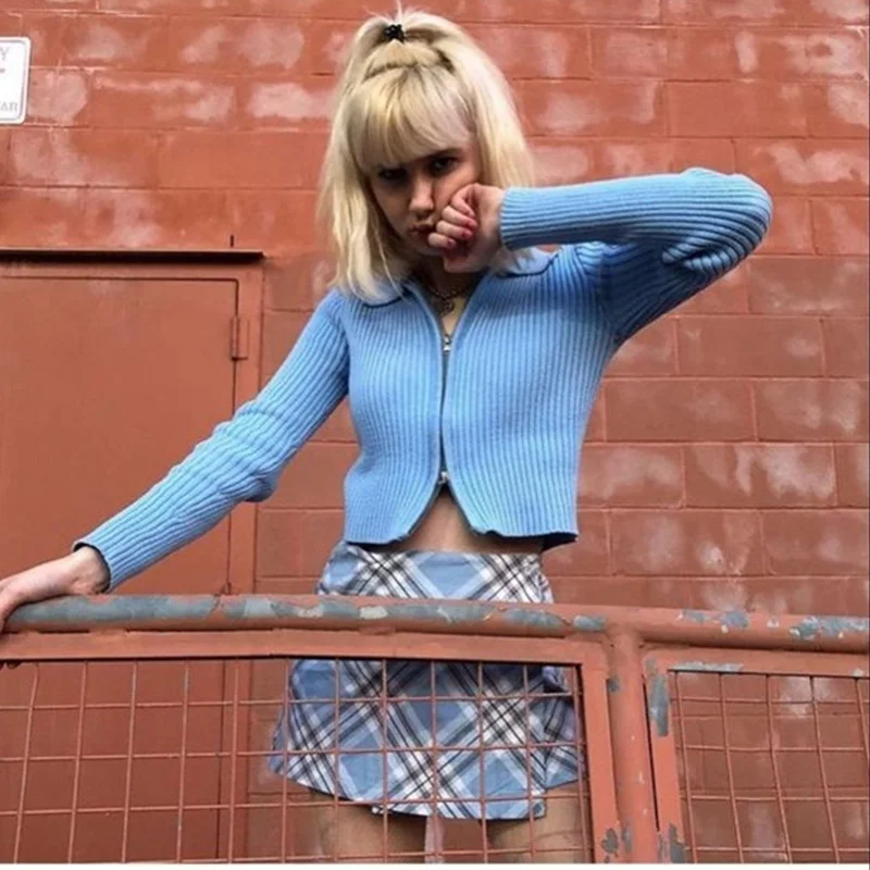 Женская клетчатая мини юбка летняя классическая синяя плиссированная в стиле