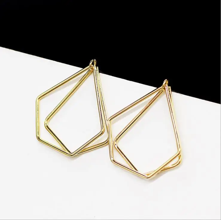 A 3.3x2.8 cm AOMU дизайн простые шикарные абстрактные неровные металлические линии многоугольные геометрические накладные треугольные серьги-гвоздики для женщин и девушек - Окраска металла: A 3.3x2.8 cm