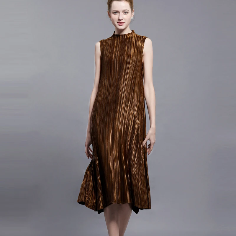 Changpleat Summer Dress Metallic Luster Design Miyake Pleated Stand collar Sleeveless Dresses For Women Black Big Swing | Женская одежда