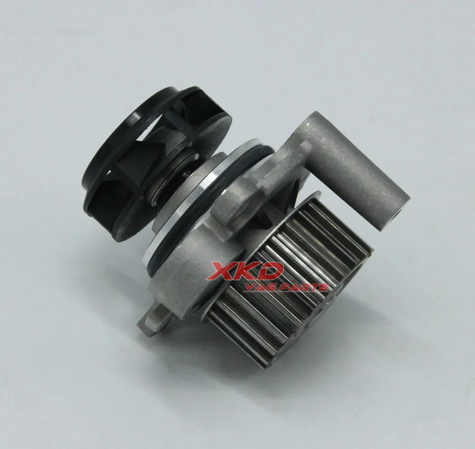 Новый водяной насос двигателя для телефона Passat Bora Jett a Golf A udi A6 TT 1 8 T 06A121011L 06A 121 011 L|vw